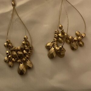 SHINY GOLDTONE DOUBLE STRAND FASHION DROP EARRINGS, WIRE HOOK